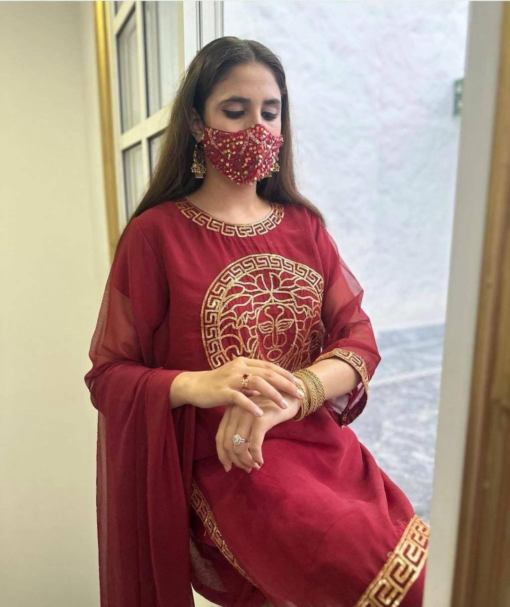 3 Pcs Chiffon Women Stitched Suit